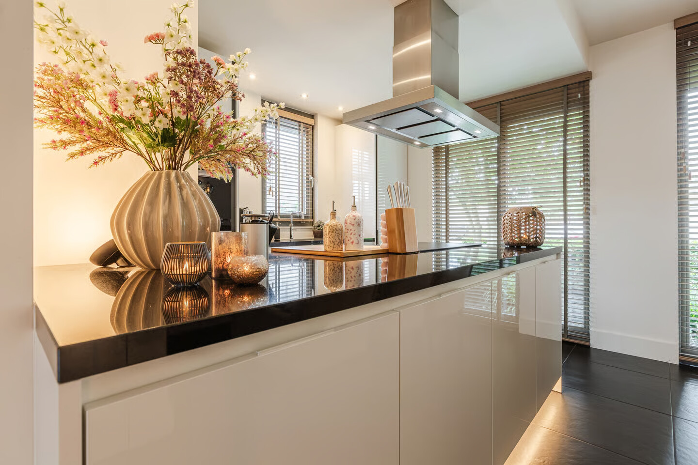 Hoekwoning te koop: Zeelststraat 15, Tilburg