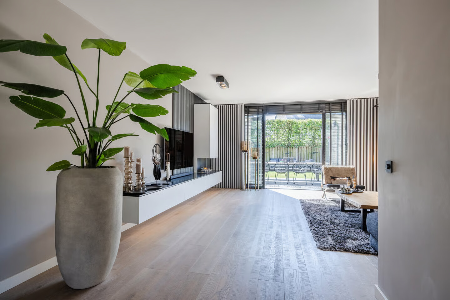 Tussenwoning te koop: Zierikzeestraat 12, Tilburg