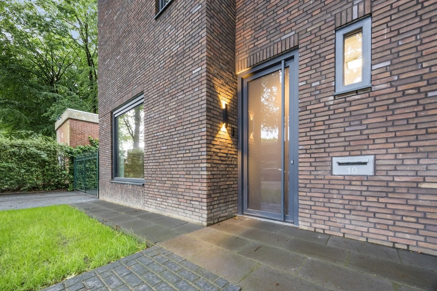 Appartement te koop: Professor Gimbrèrelaan 10, Tilburg