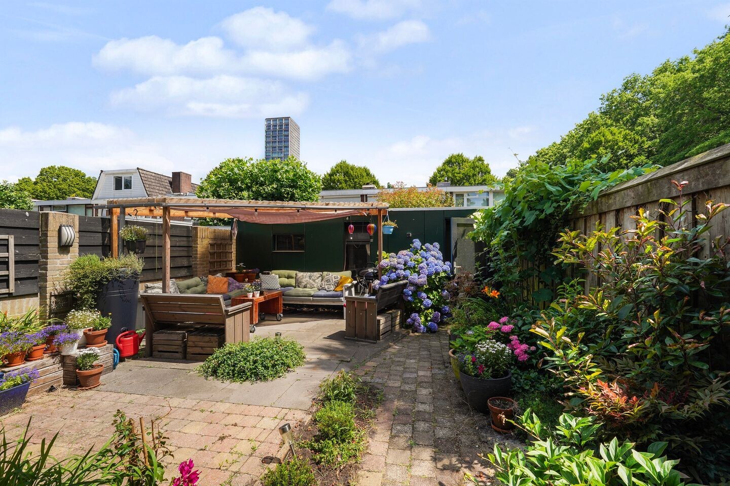 Tussenwoning te koop: Mangrovestraat 30, Tilburg