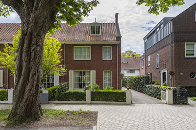 Burgemeester Suijsstraat 18