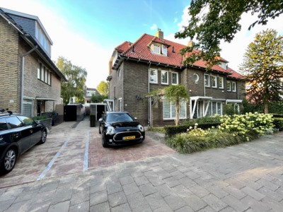 Burgemeester van Meursstraat 43