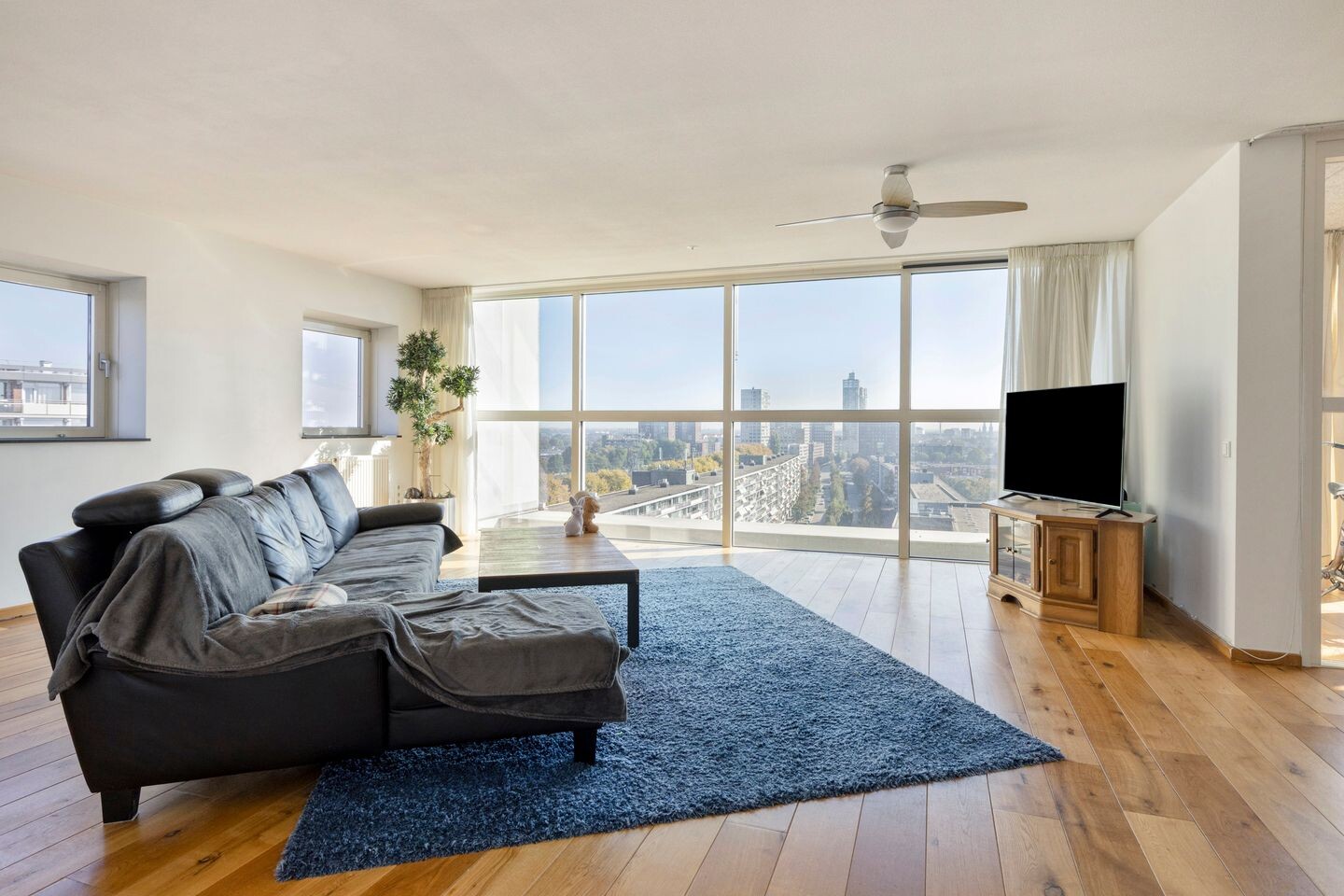 Appartement te koop: Westpoint 43, Tilburg