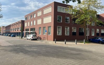 De Regenboogstraat 1