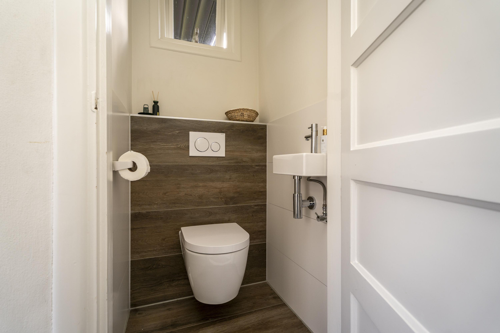 Tussenwoning te koop: Primus van Gilsstraat 24, Tilburg