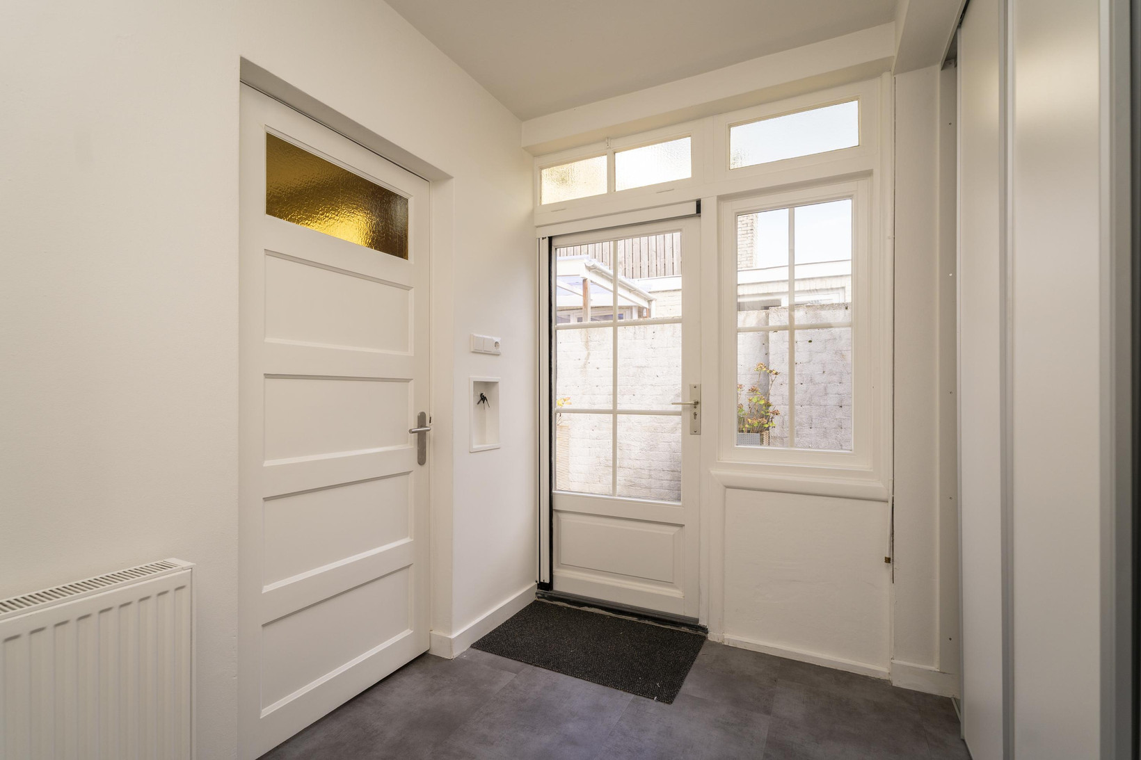 Tussenwoning te koop: Primus van Gilsstraat 24, Tilburg