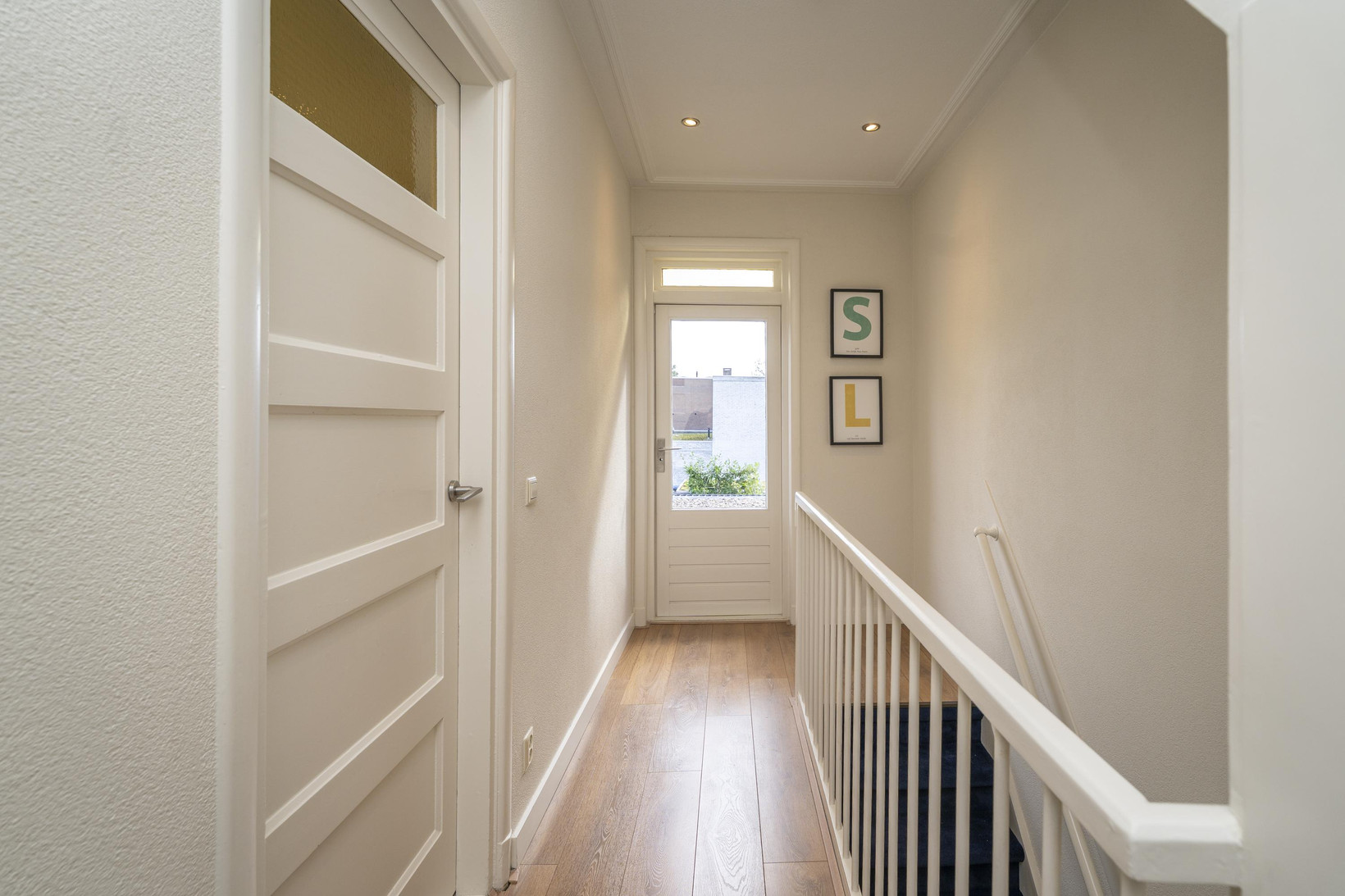 Tussenwoning te koop: Primus van Gilsstraat 24, Tilburg