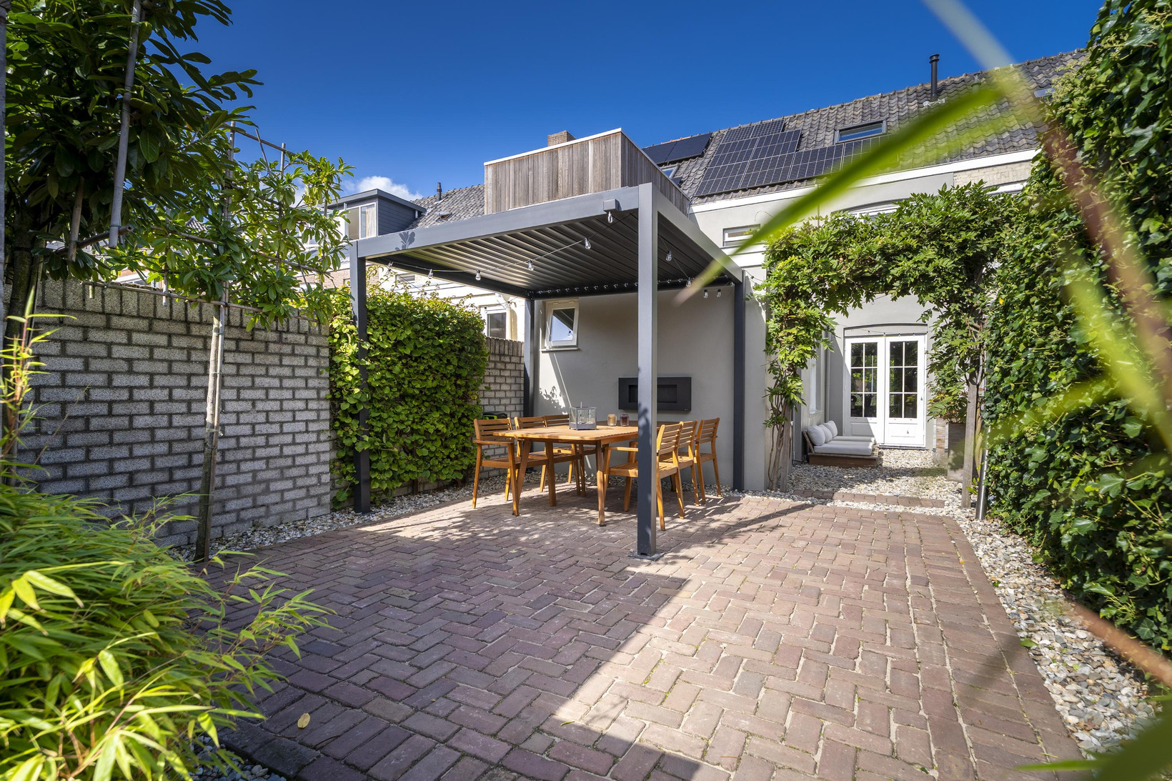 Tussenwoning te koop: Primus van Gilsstraat 24, Tilburg