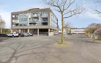 Mr. J.H. de Pontplein 69