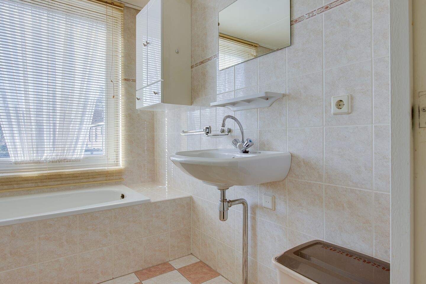 Tussenwoning te koop: Philips Vingboonsstraat 70, Tilburg