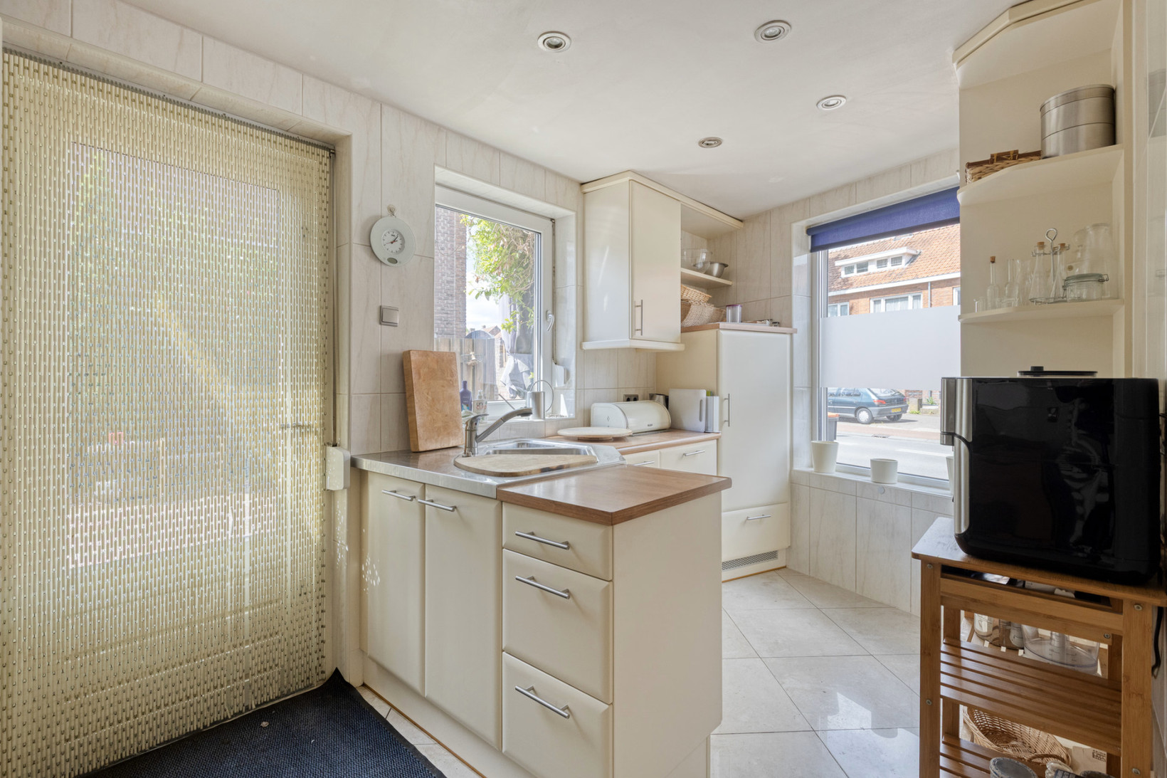 Twee-onder-één-kap te koop: Kwaadeindstraat 86, Tilburg