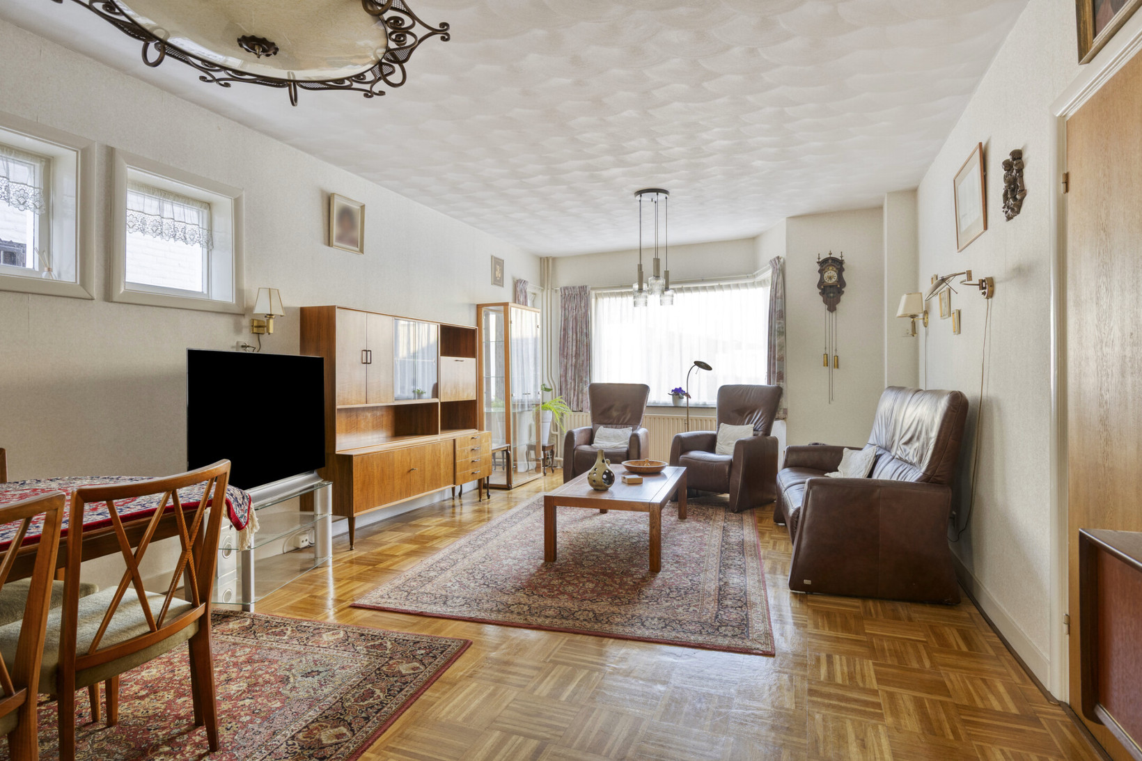 Hoekwoning te koop: Hasseltstraat 297, Tilburg