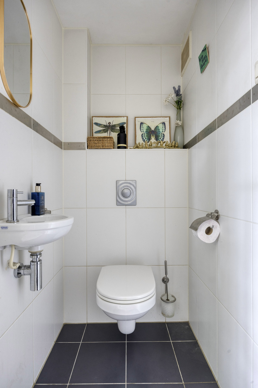 Tussenwoning te koop: Postelse Hoeflaan 6, Tilburg