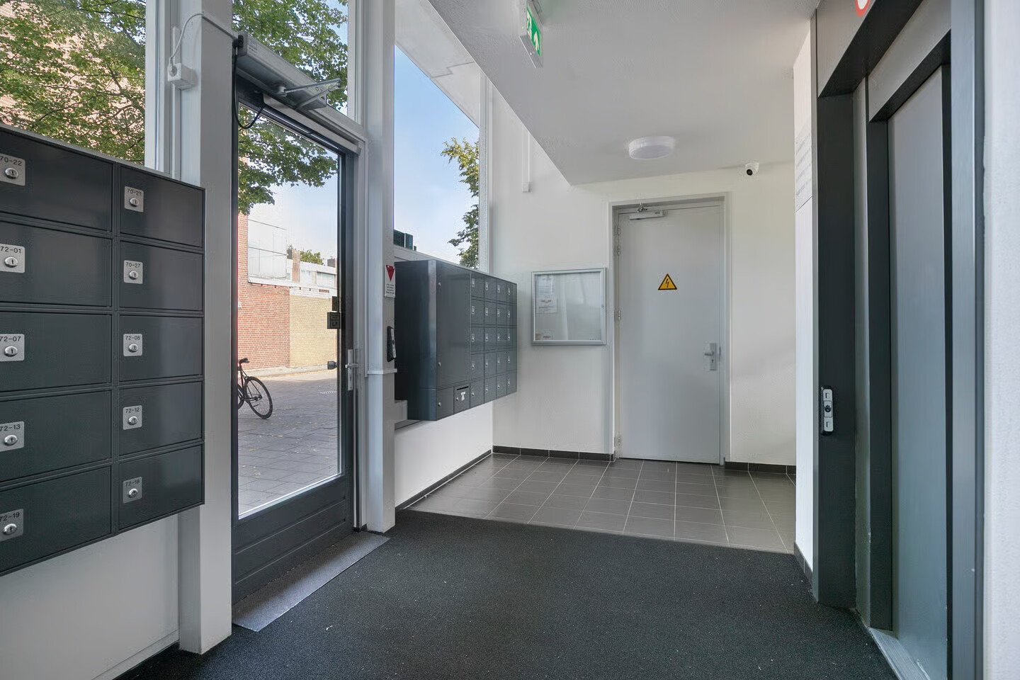 Appartement te koop: Beneluxlaan 72-10, Tilburg