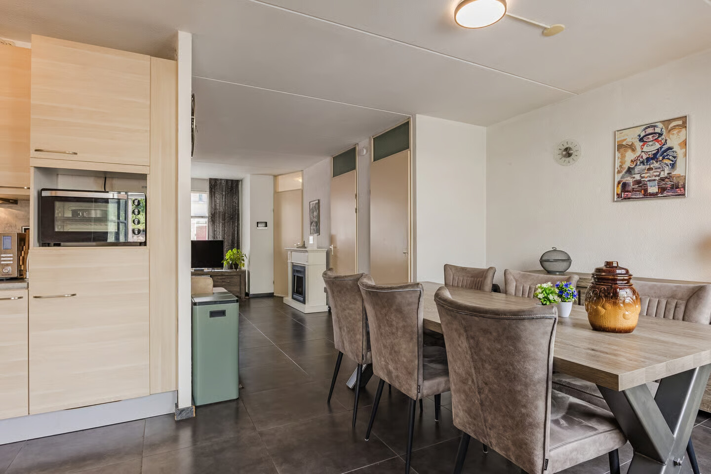 Tussenwoning te koop: Doesburgstraat 83, Tilburg