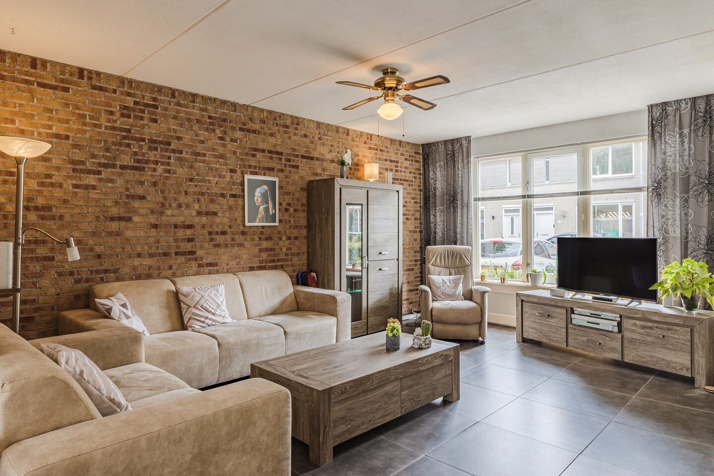 Tussenwoning te koop: Doesburgstraat 83, Tilburg