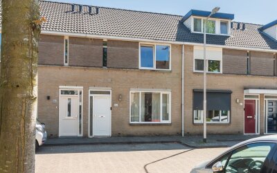 Doesburgstraat 82