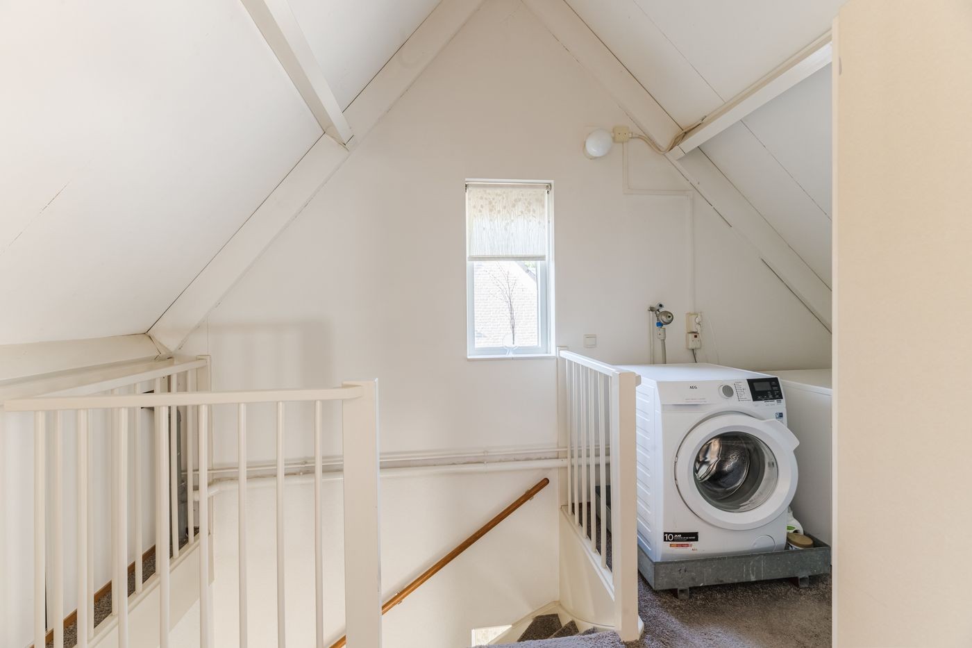 Tussenwoning te koop: Dinxperlolaan 10, Tilburg