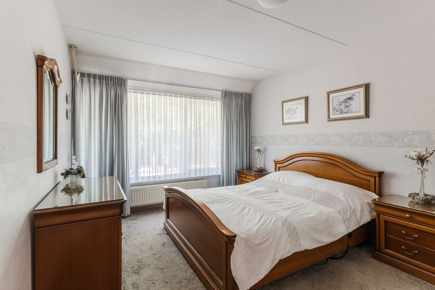 Tussenwoning te koop: Dinxperlolaan 10, Tilburg