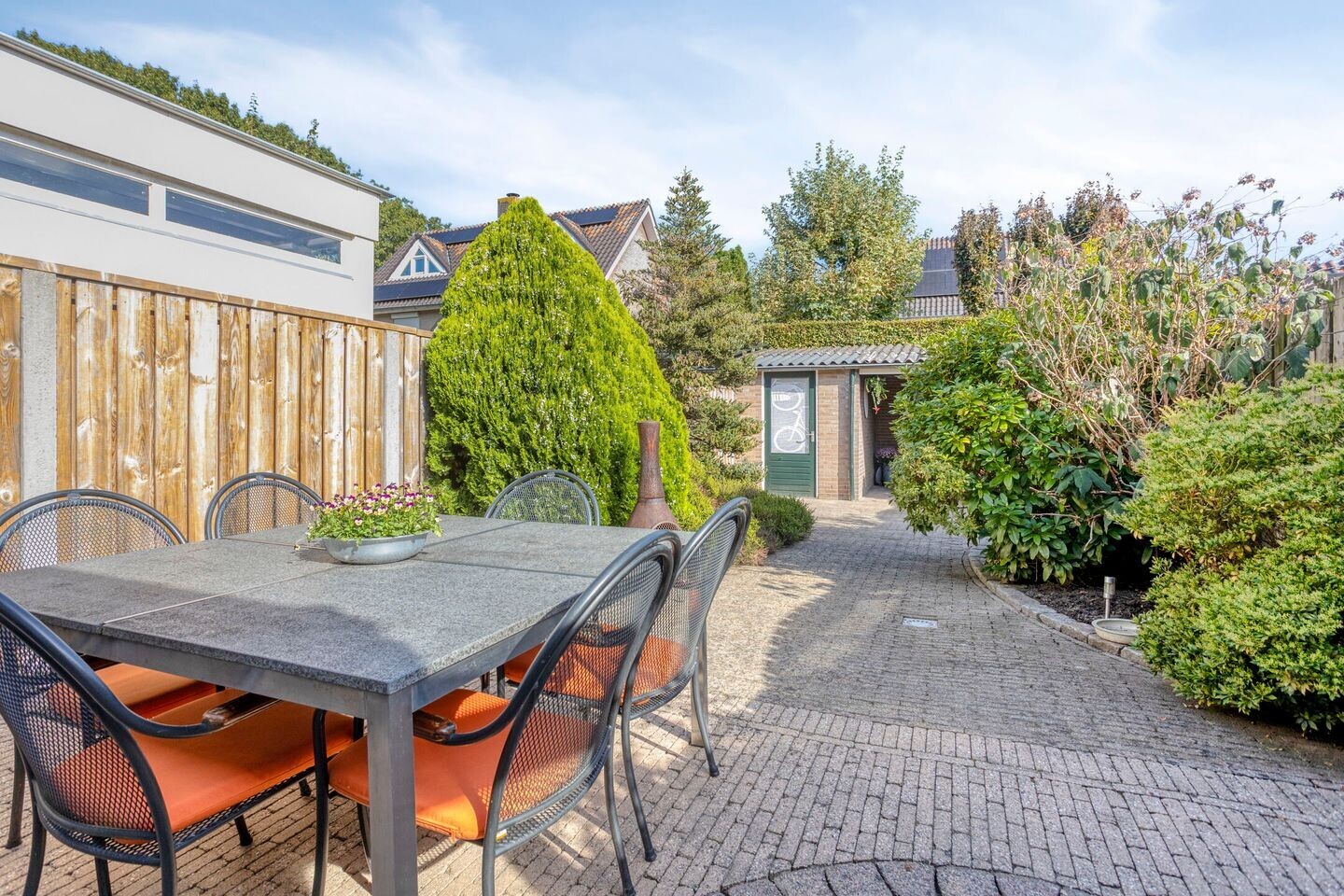 Tussenwoning te koop: Gemerthof 3, Tilburg