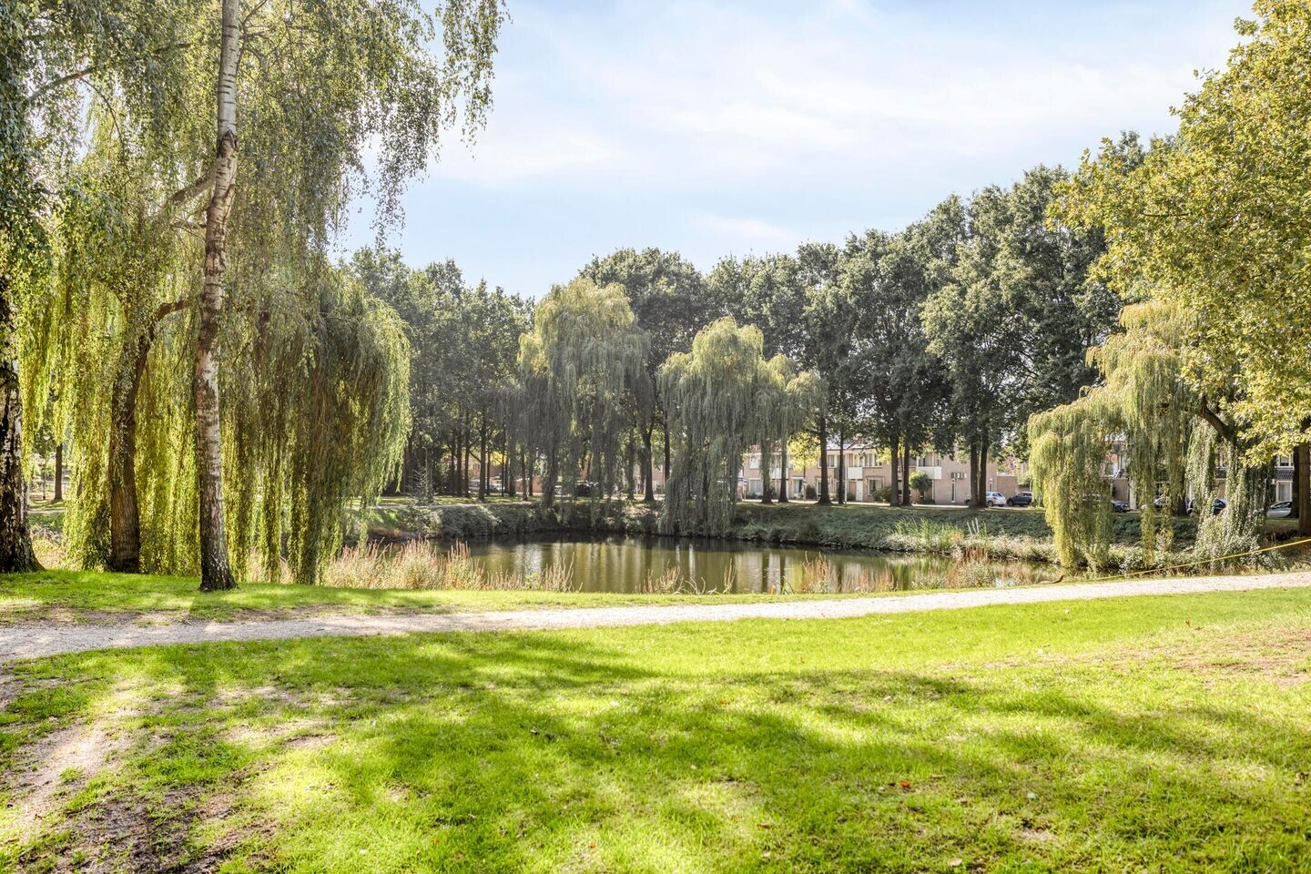 Tussenwoning te koop: Gemerthof 3, Tilburg