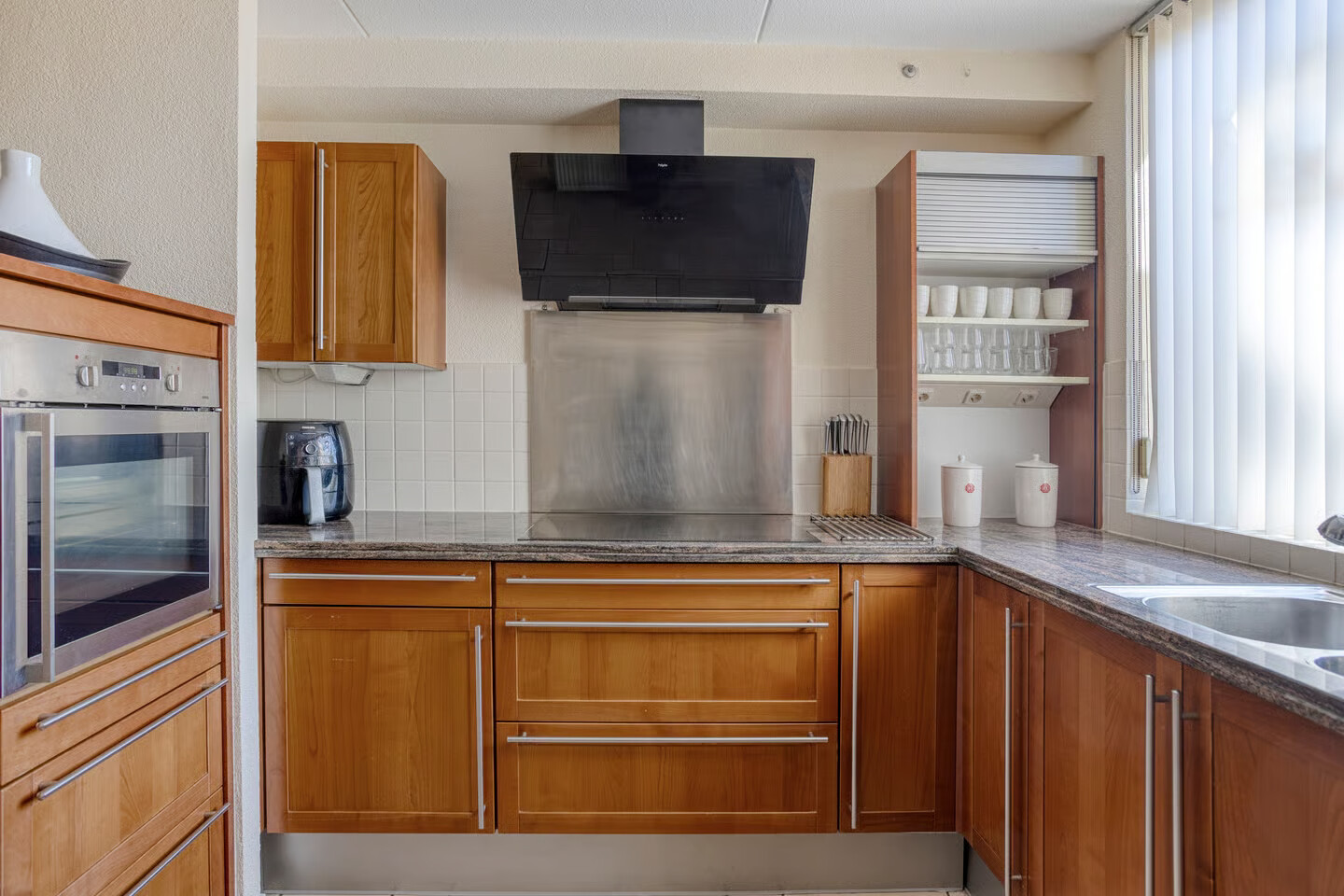 Tussenwoning te koop: Gemerthof 3, Tilburg