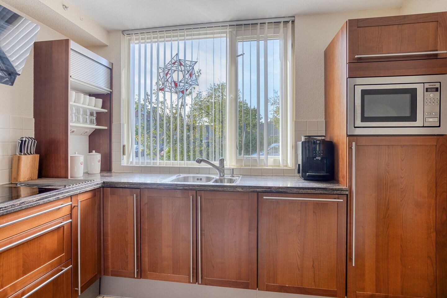 Tussenwoning te koop: Gemerthof 3, Tilburg