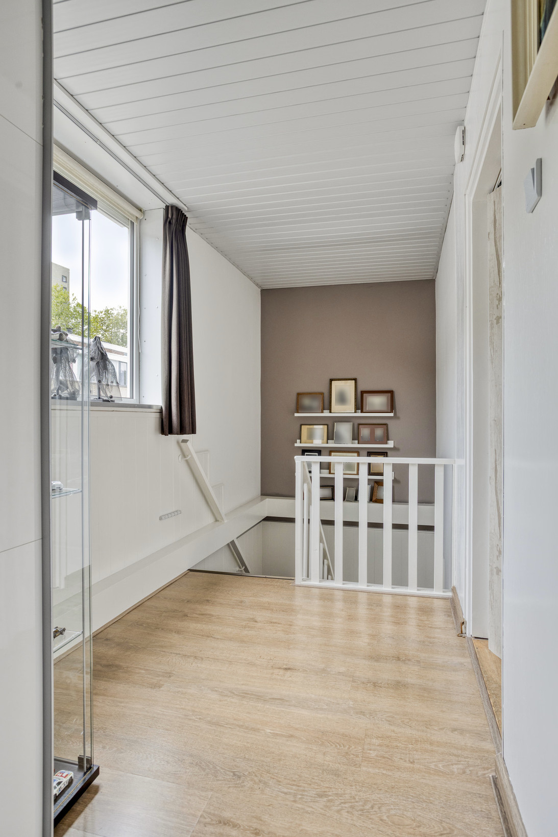 Tussenwoning te koop: Saliehof 13, Tilburg