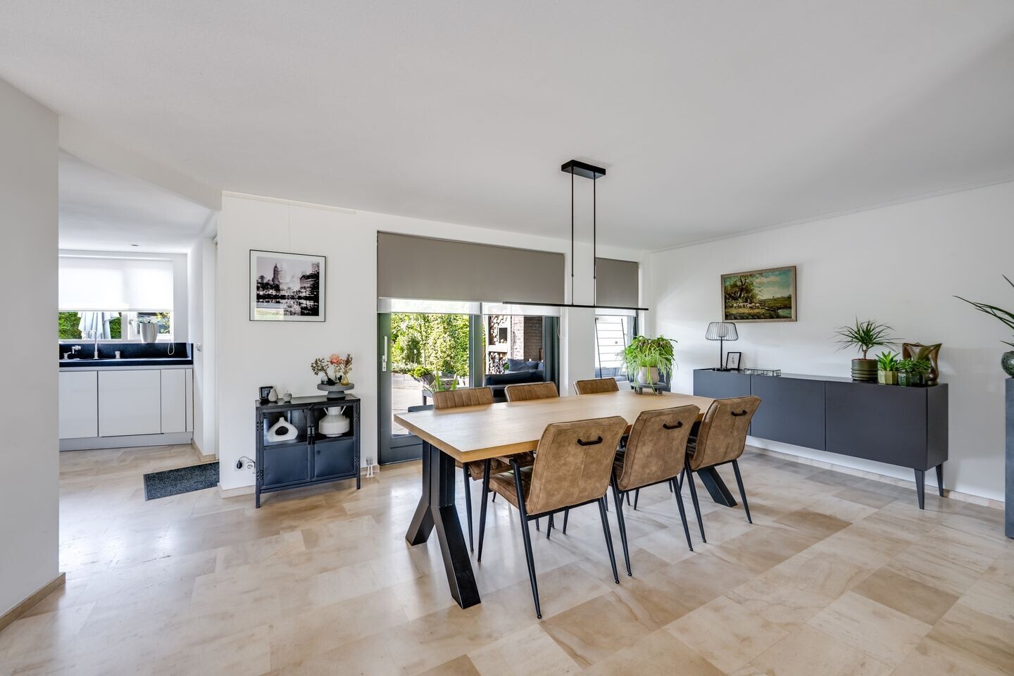 Tussenwoning te koop: Munnekeburenstraat 48, Tilburg