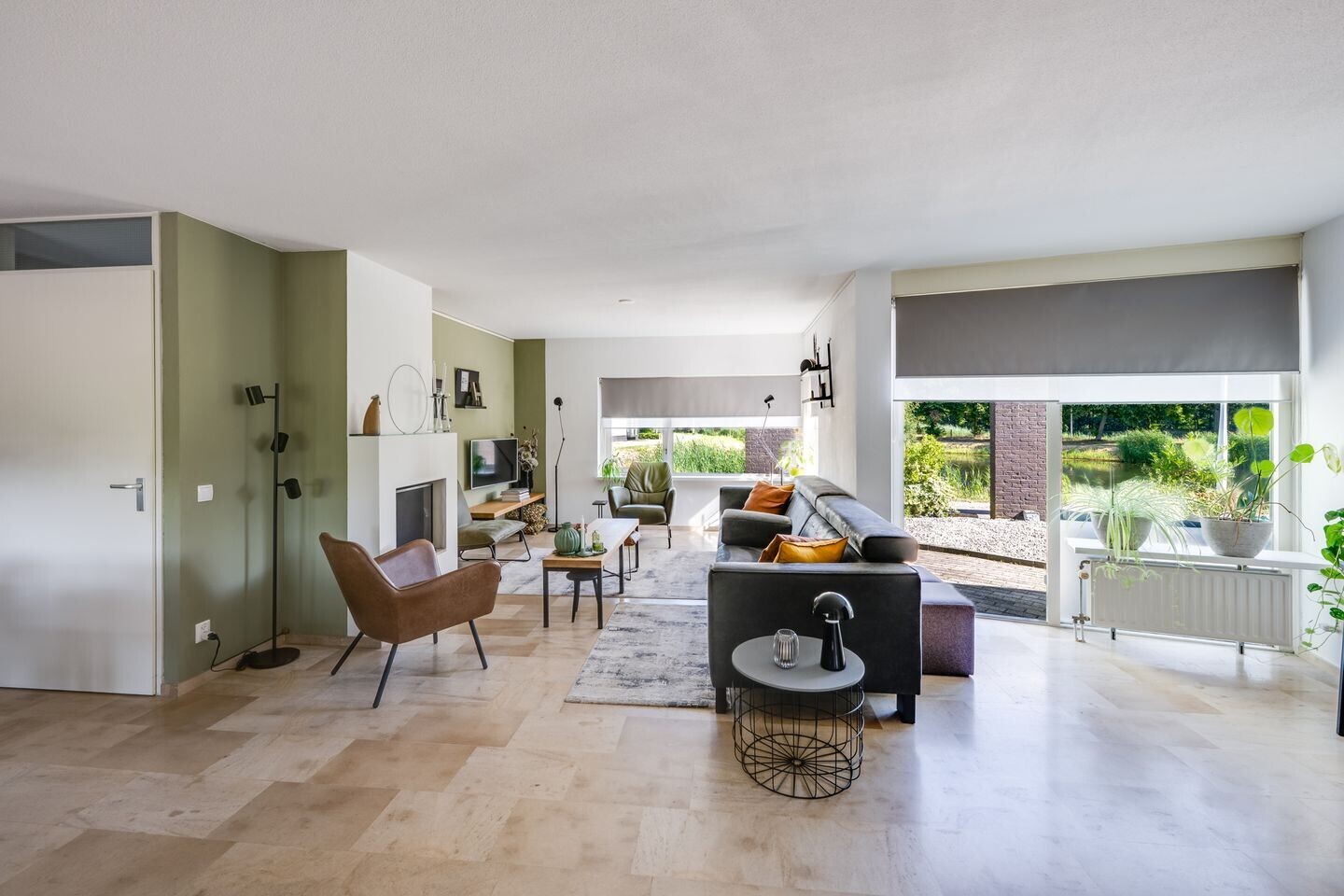 Tussenwoning te koop: Munnekeburenstraat 48, Tilburg