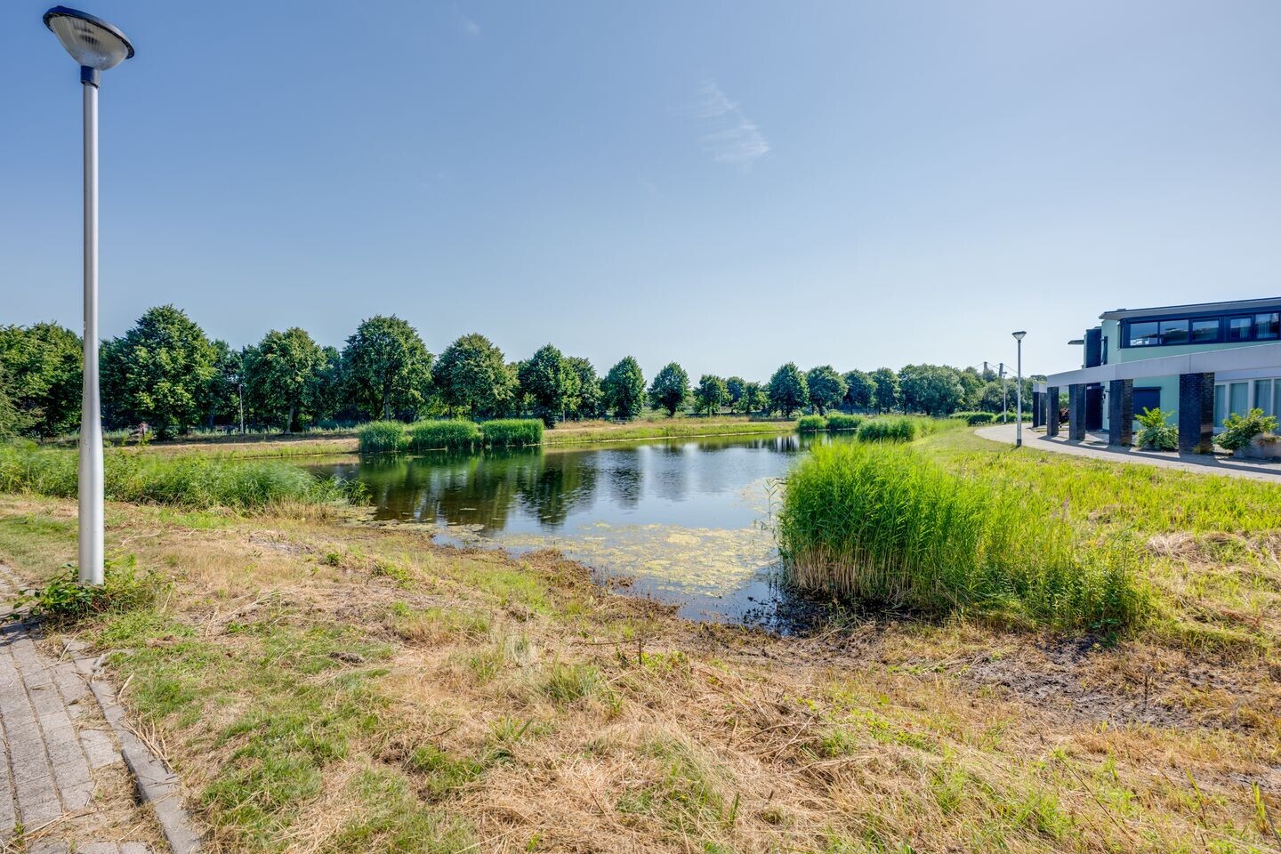 Tussenwoning te koop: Munnekeburenstraat 48, Tilburg