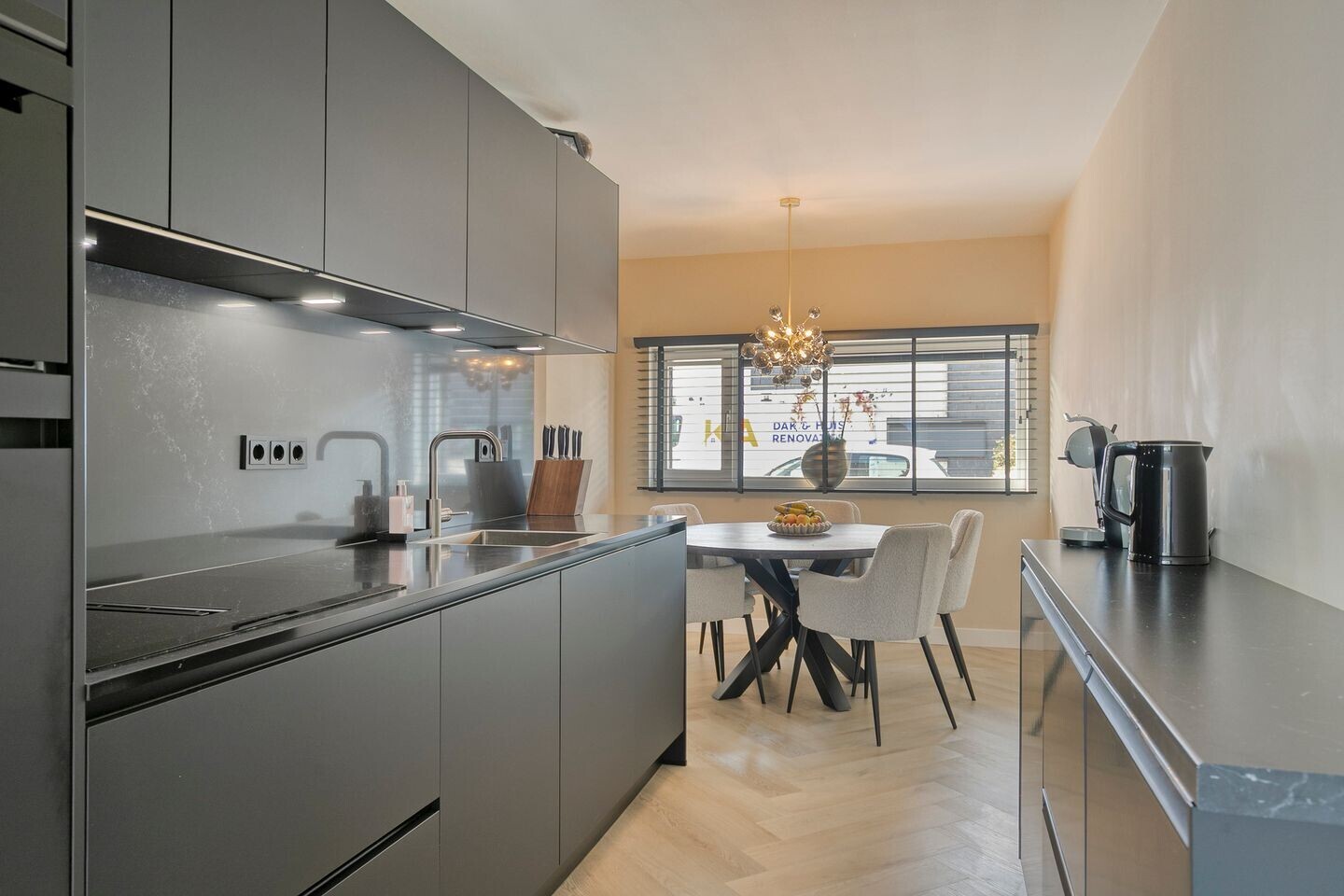 Tussenwoning te koop: Metslawierstraat 17, Tilburg