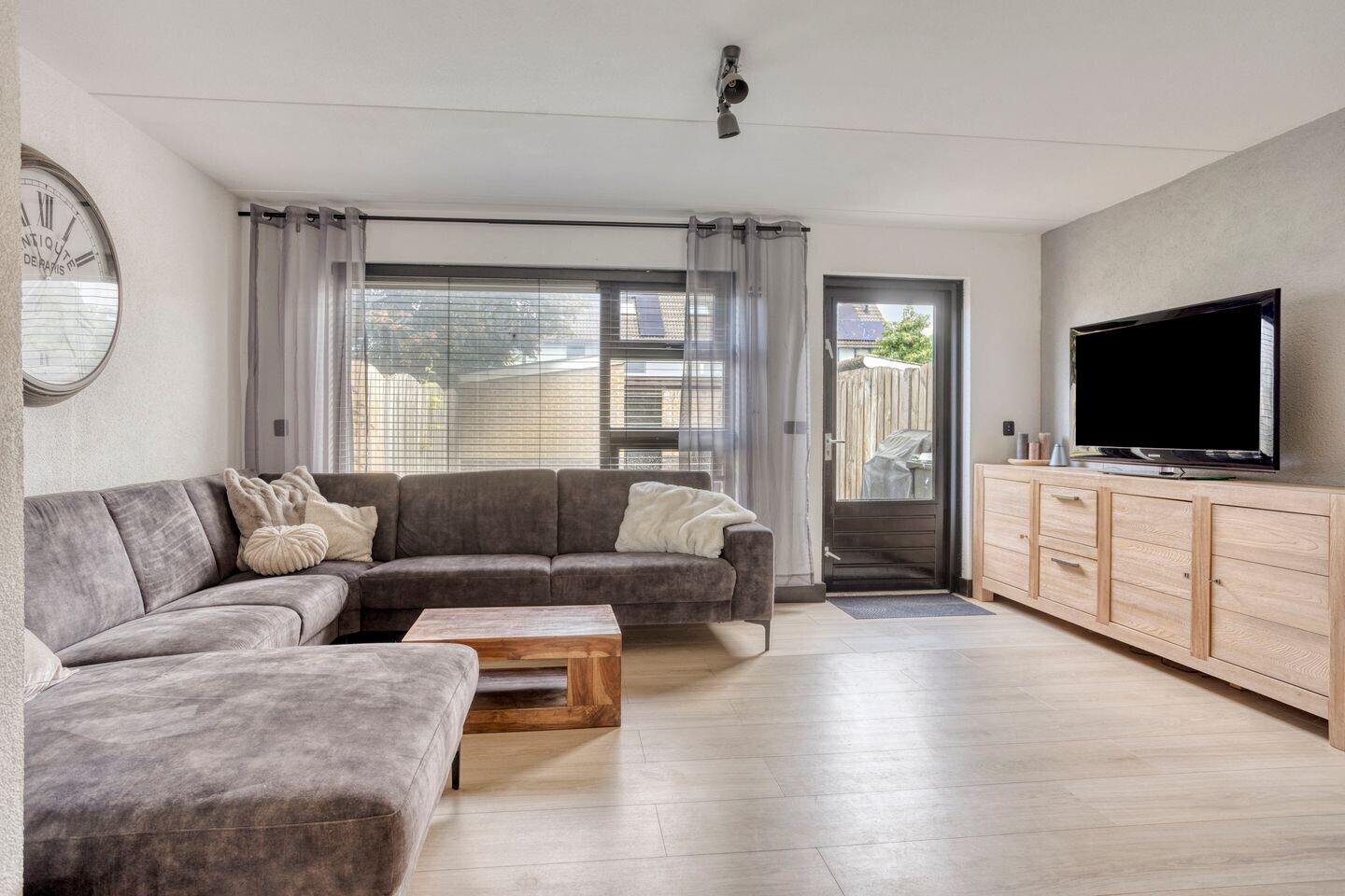 Tussenwoning te koop: Margratenplein 7, Tilburg