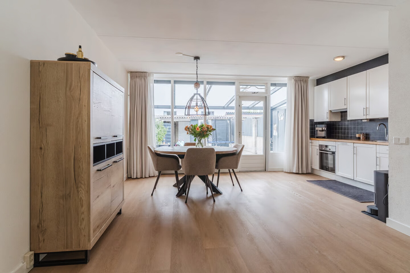 Tussenwoning te koop: Lombardijenlaan 27, Tilburg