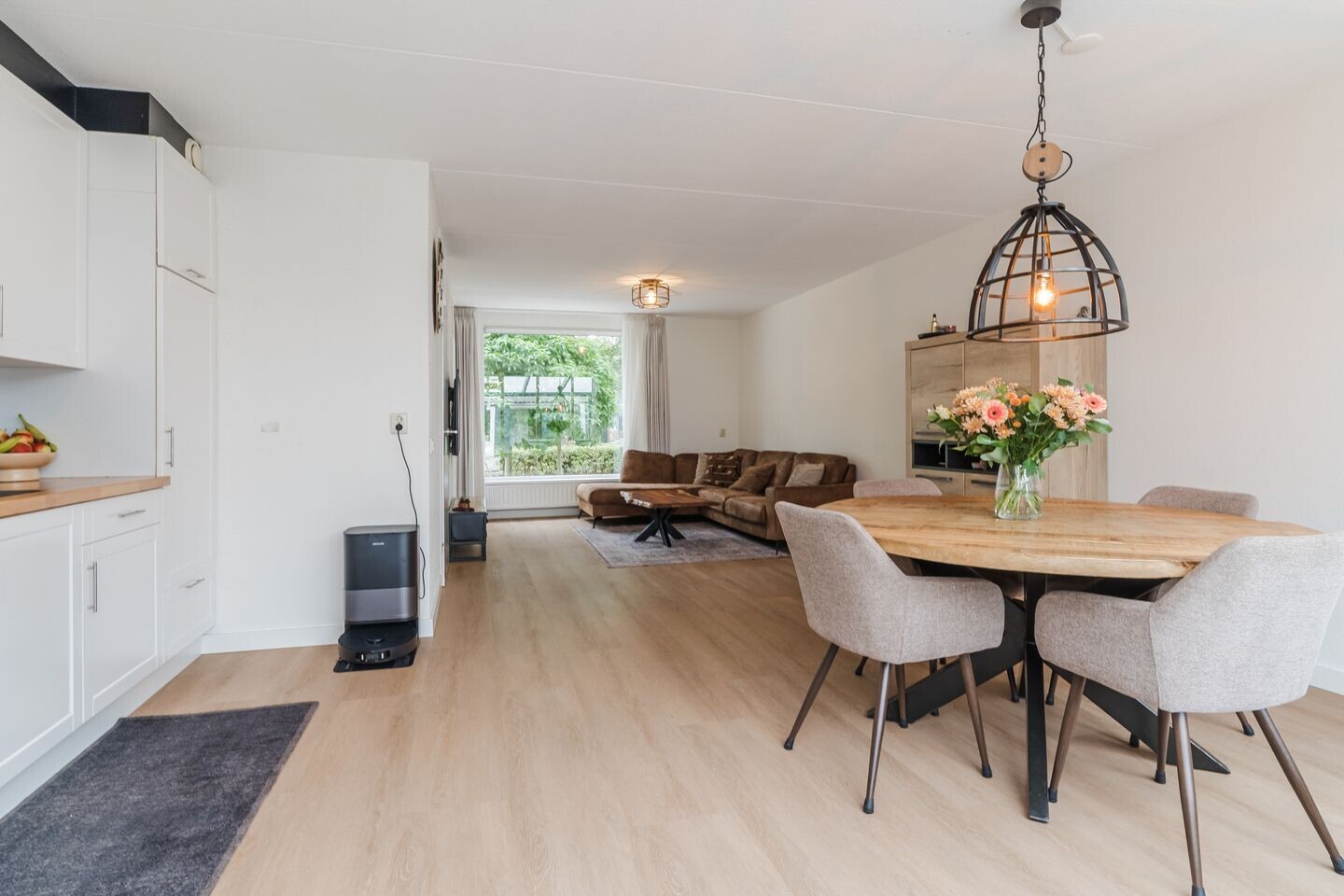 Tussenwoning te koop: Lombardijenlaan 27, Tilburg