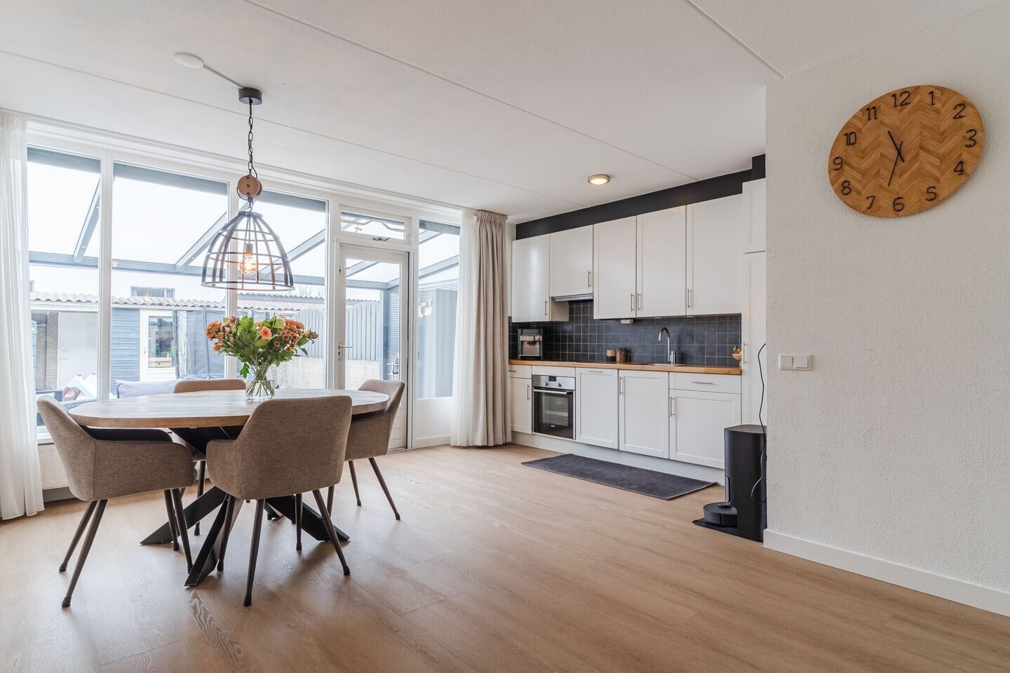 Tussenwoning te koop: Lombardijenlaan 27, Tilburg