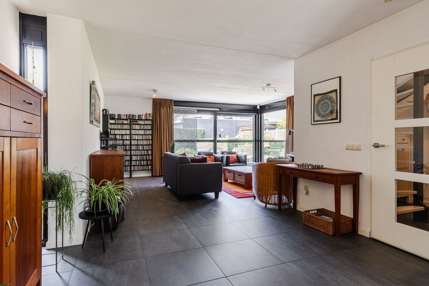 Twee-onder-één-kap te koop: Bijsterveldenlaan 179, Tilburg