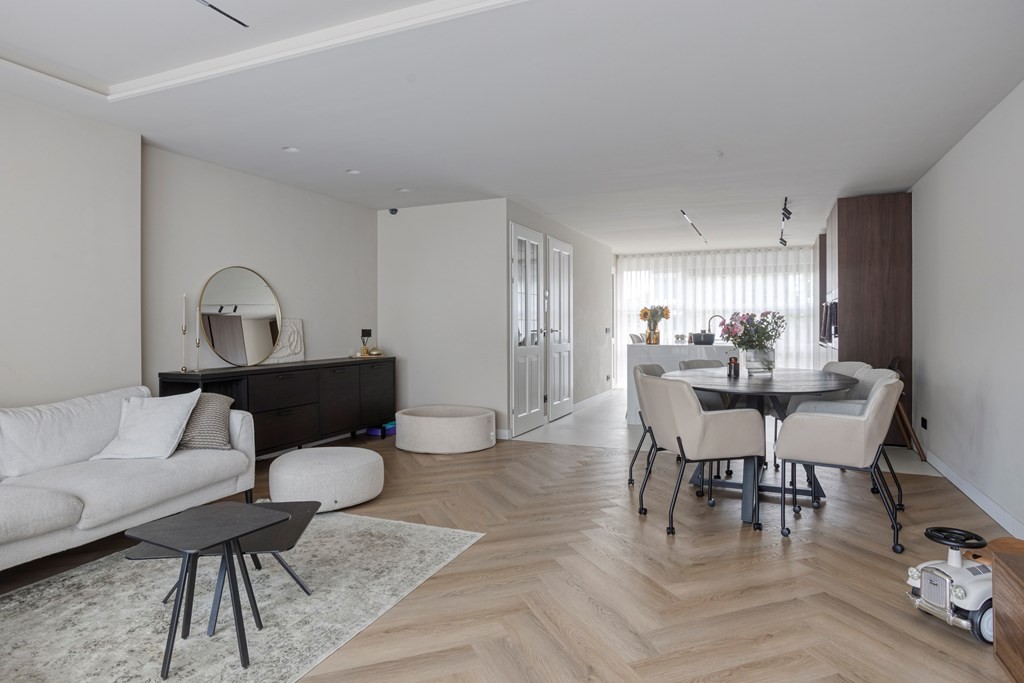 Tussenwoning te koop: Bijsterveldenlaan 196, Tilburg