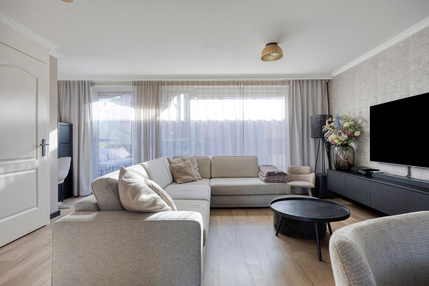 Tussenwoning te koop: Ringbaan-Noord 68, Tilburg