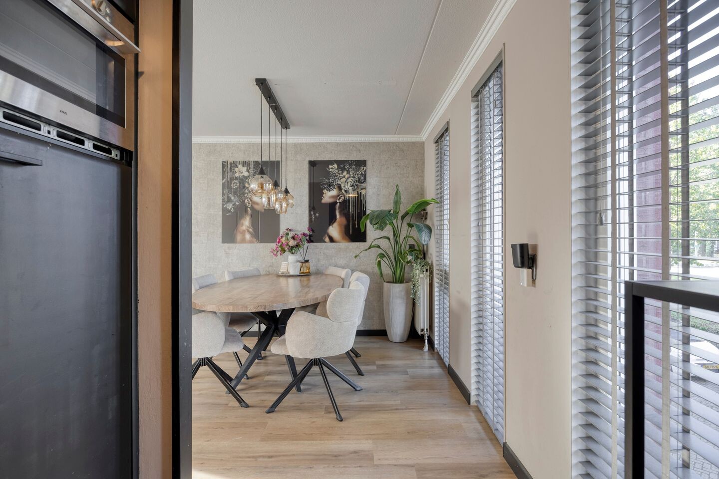 Tussenwoning te koop: Ringbaan-Noord 68, Tilburg