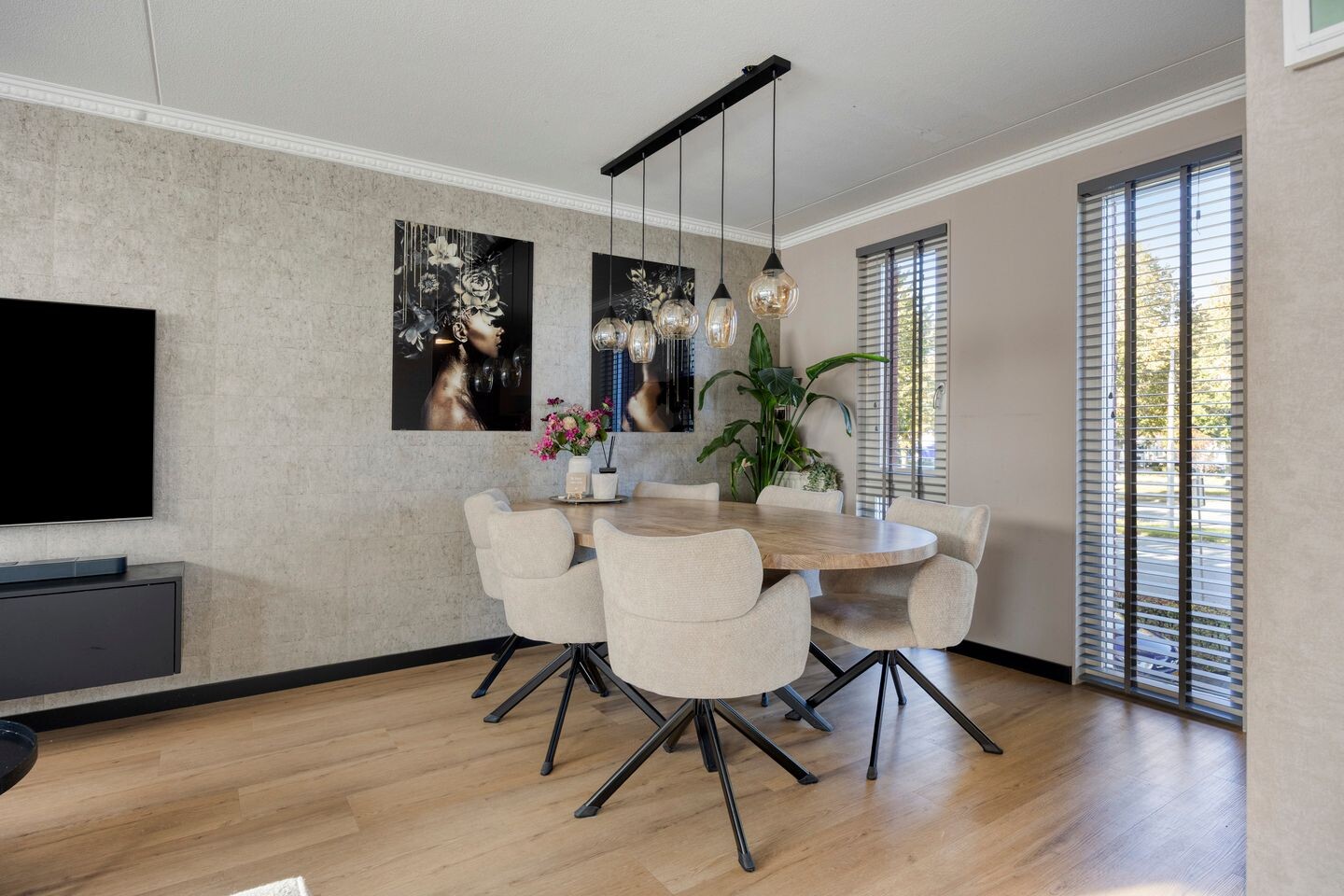 Tussenwoning te koop: Ringbaan-Noord 68, Tilburg