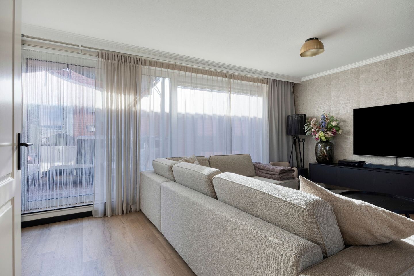 Tussenwoning te koop: Ringbaan-Noord 68, Tilburg