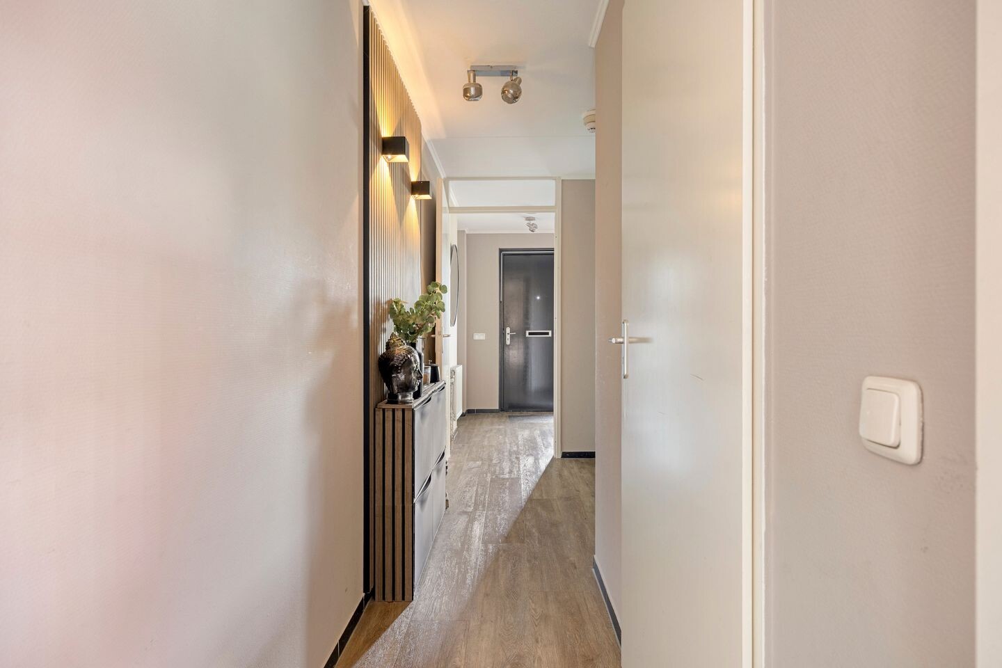 Tussenwoning te koop: Ringbaan-Noord 68, Tilburg