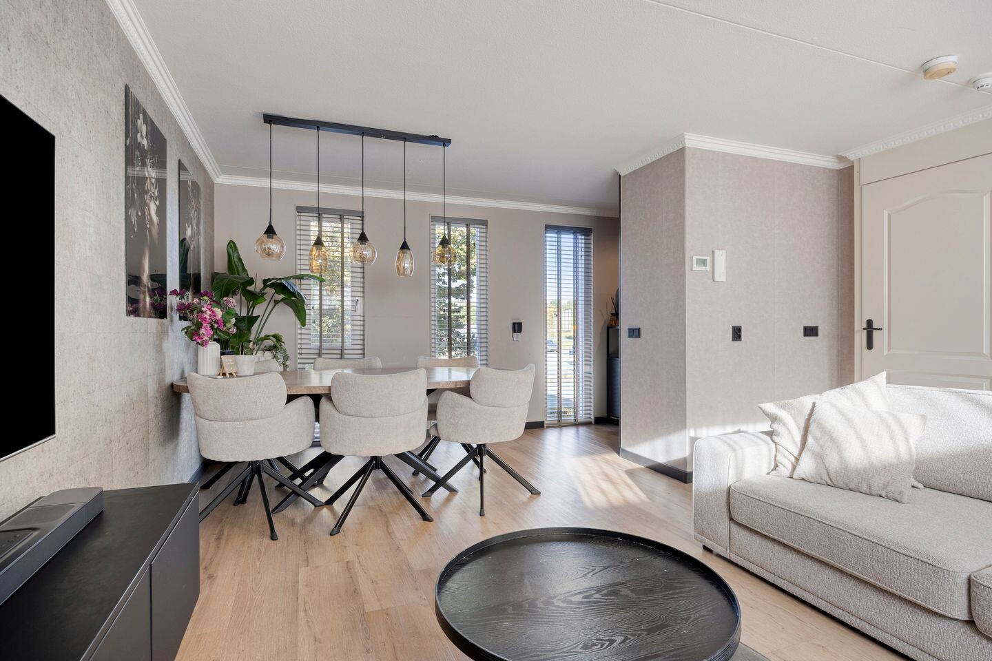 Tussenwoning te koop: Ringbaan-Noord 68, Tilburg