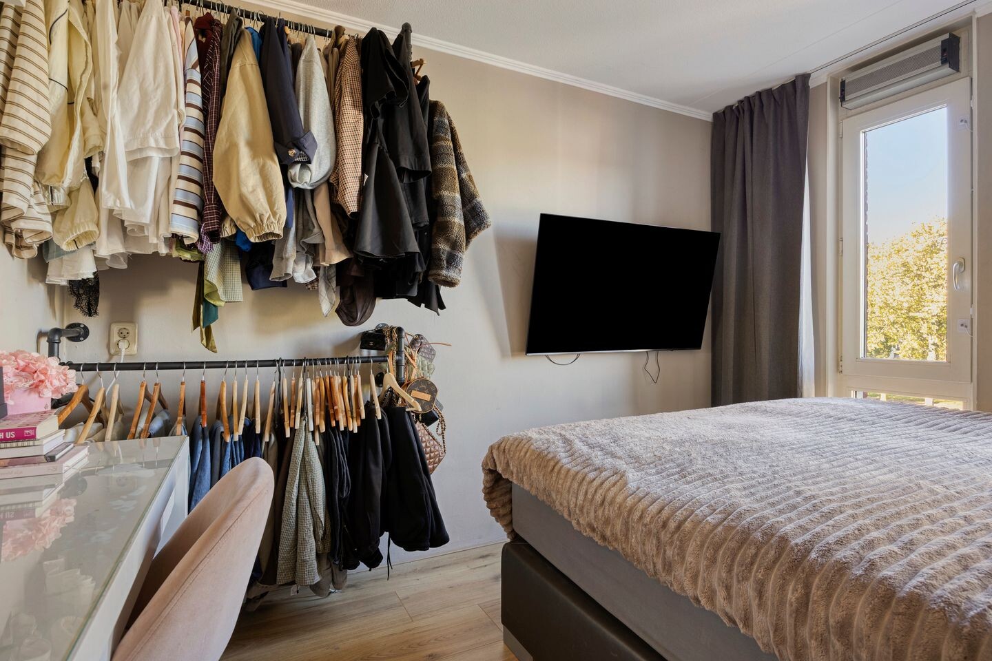 Tussenwoning te koop: Ringbaan-Noord 68, Tilburg
