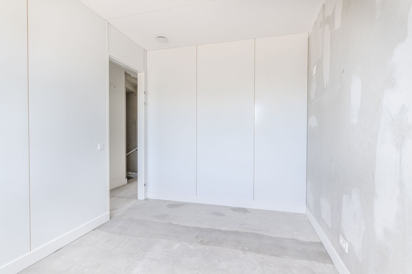 Tussenwoning te koop: Olifantoortje 26, Tilburg