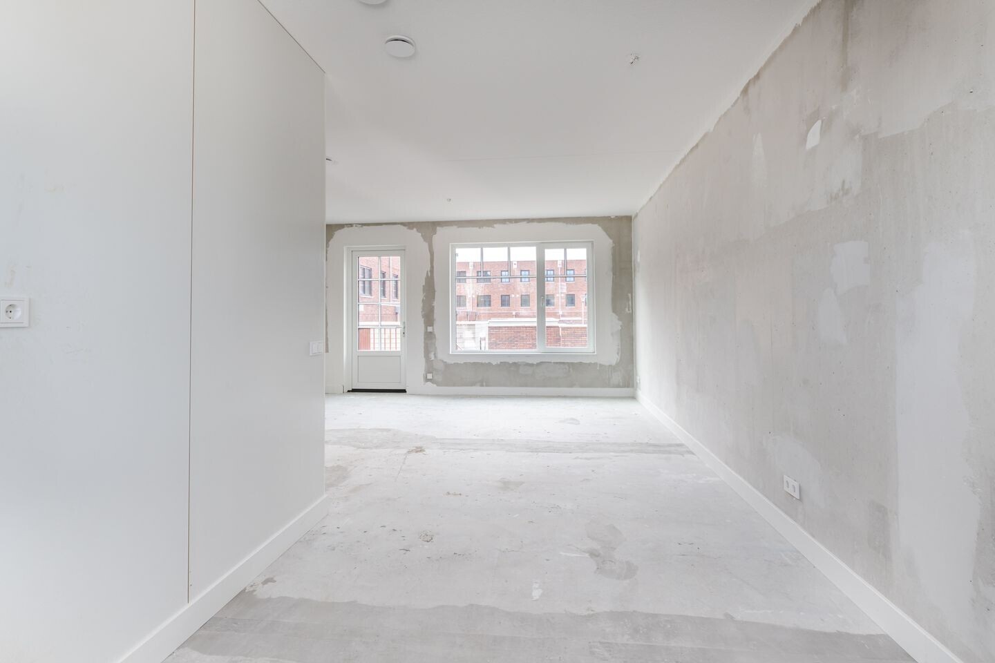 Tussenwoning te koop: Olifantoortje 26, Tilburg