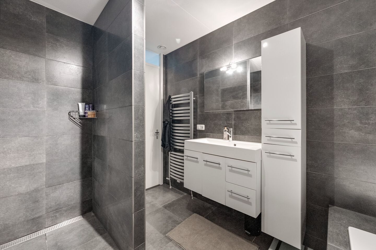 Tussenwoning te koop: Kapelstraat 26B, Tilburg