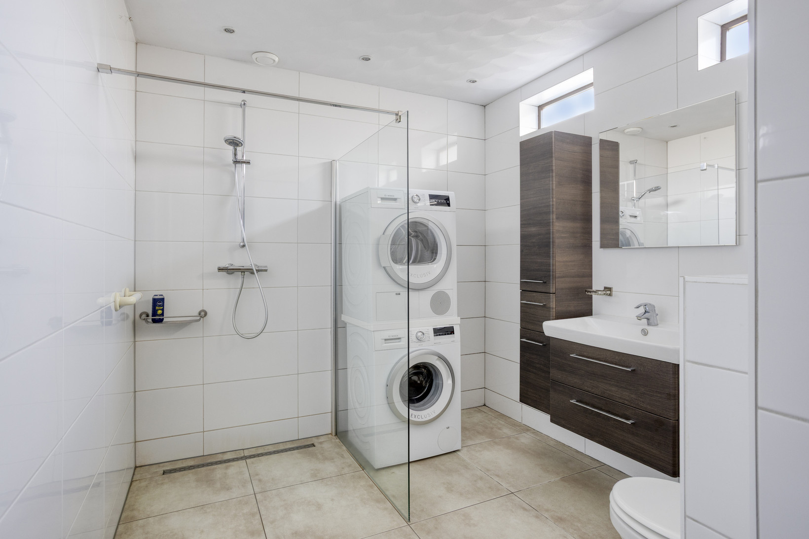 Tussenwoning te koop: Kasteeldreef 63, Tilburg