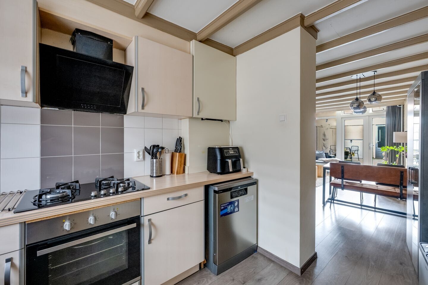 Tussenwoning te koop: Houtstraat 39, Tilburg